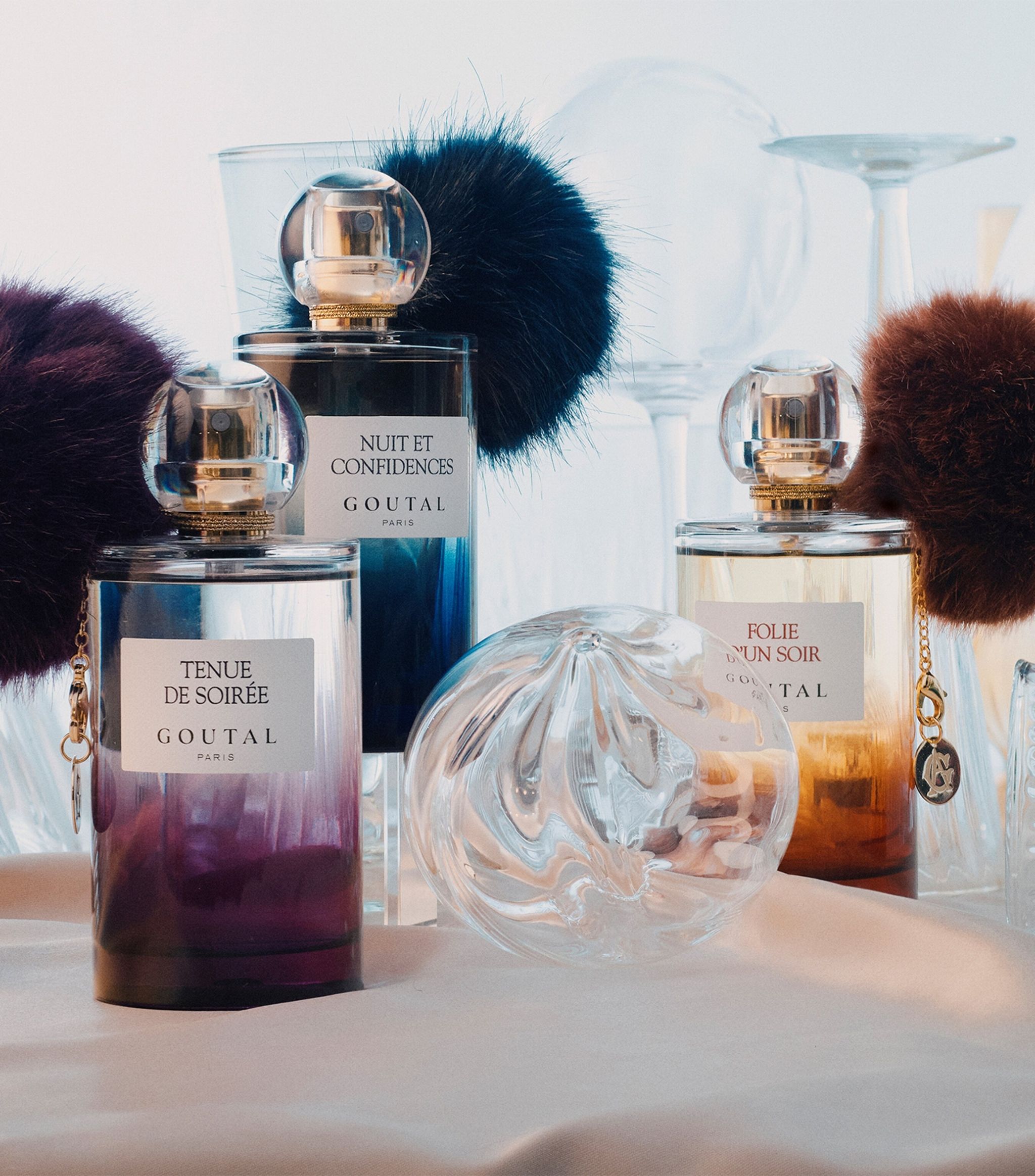 Annick Goutal Tenue de Soiree 1.5ml 0.05 Oz. בודק בושם רשמי מדגם בושם Annick Goutal Tenue de Soiree 1.5ml 0.05 Oz. בודק בושם רשמי מדגם בושם